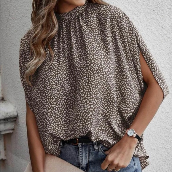 BellanBlue Tops - Boho Leopard Print Batwing Sleeve Blouse